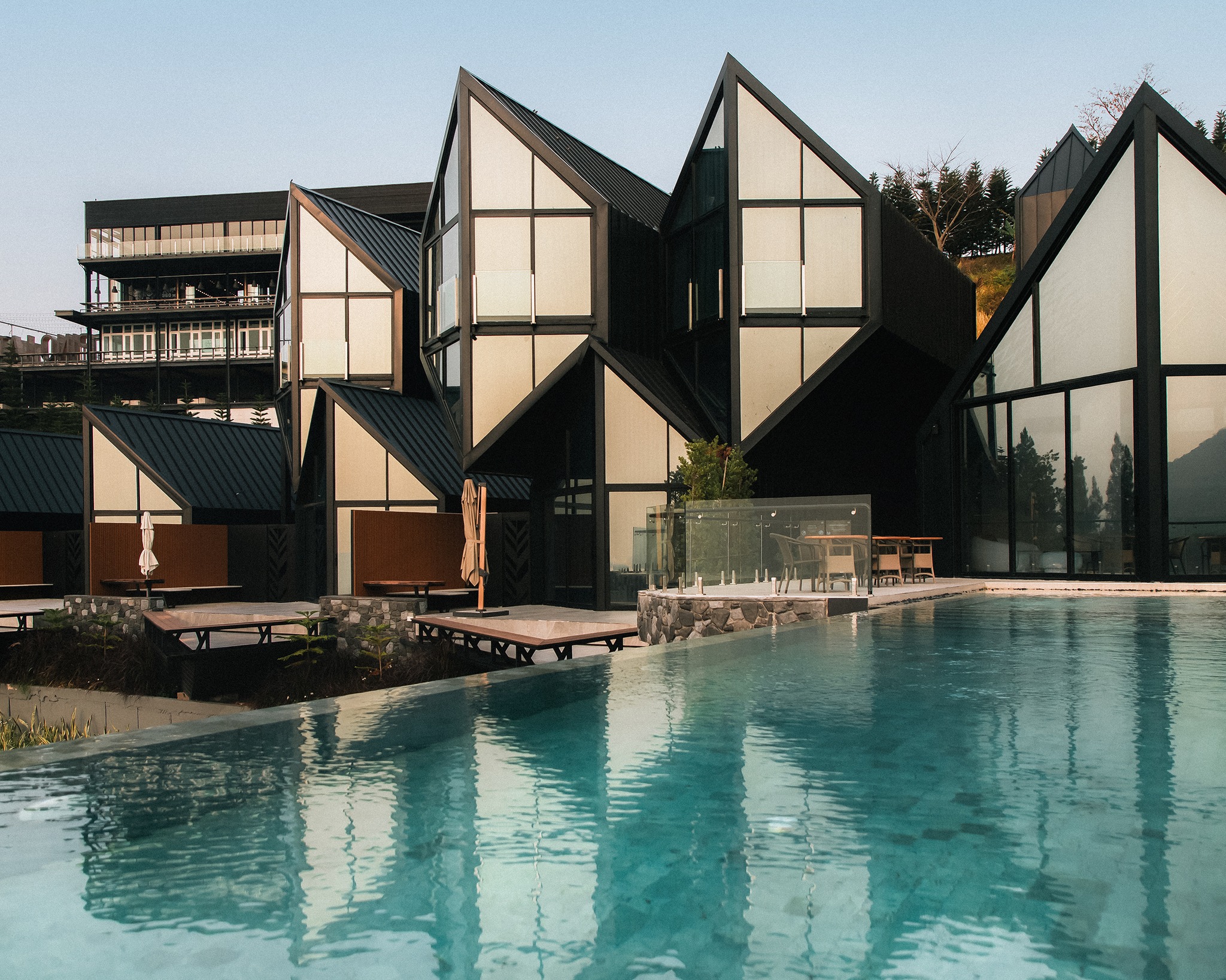 497446159_1329022475585528_1932073818332746808_n-2